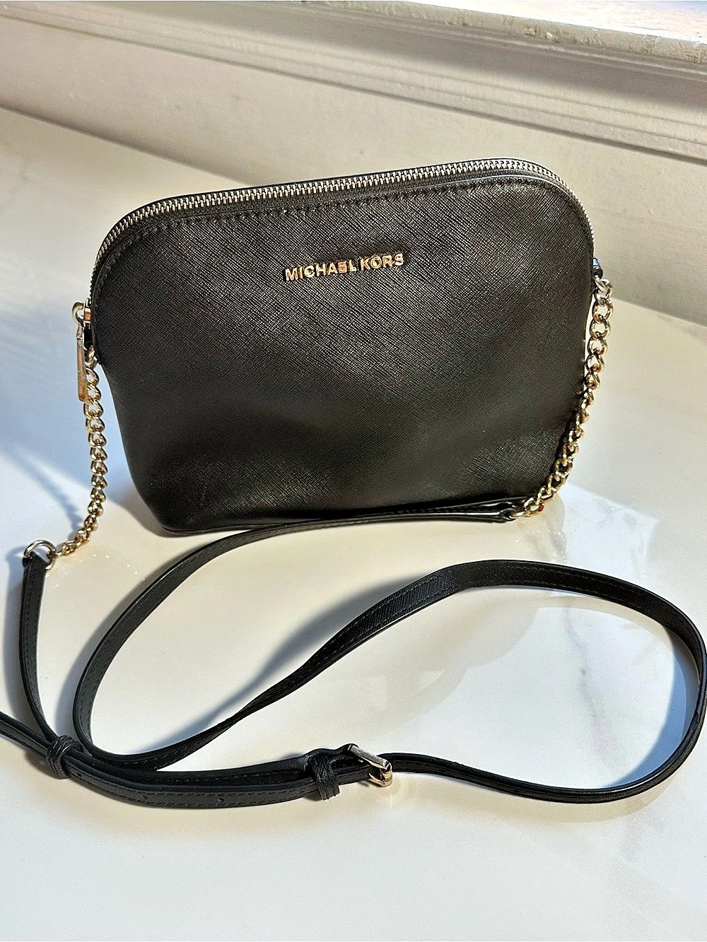 Michael Kors Jet Set Travel Dome Crossbody Black Bag
